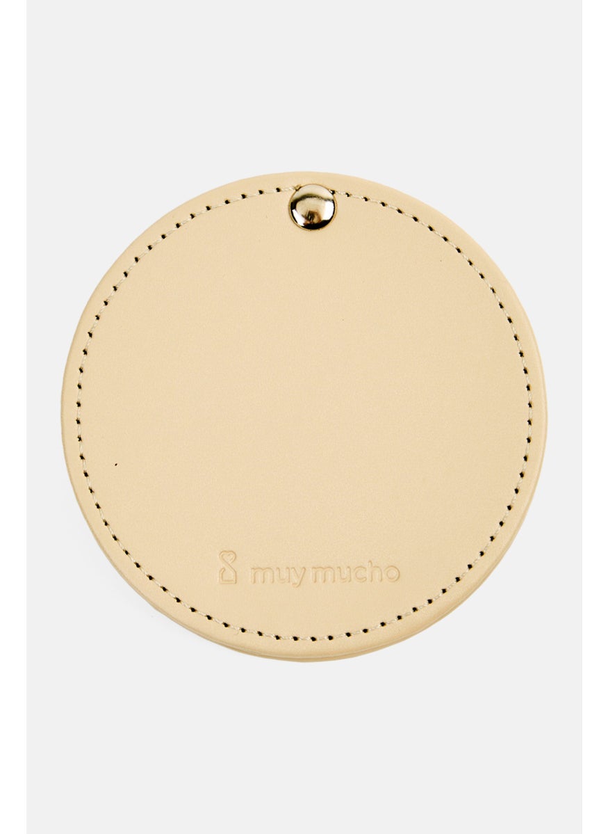 Muy Mucho Pocket Mirror 8 x 8 x 0,9 cm, Beige  - Image 2