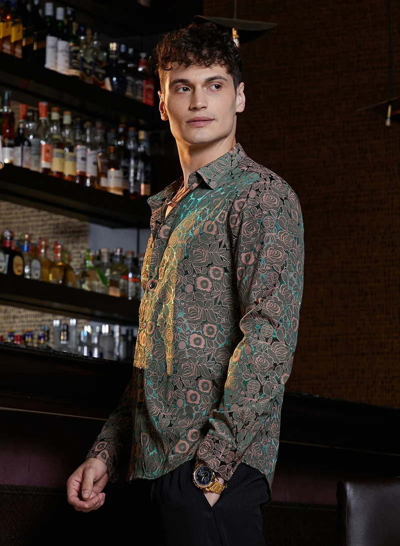 Campus Sutra Campus Sutra Men's Forest Green Electric-Roses Shirt For Casual Wear | Spread Collar | Long Cuffed Sleeves | Button Closure | Shirt Crafted With Comfort Fit For Everyday Wear