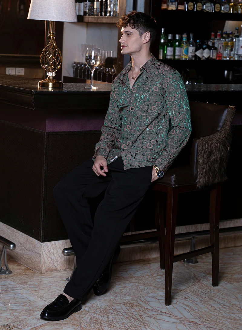 Campus Sutra Campus Sutra Men's Forest Green Electric-Roses Shirt For Casual Wear | Spread Collar | Long Cuffed Sleeves | Button Closure | Shirt Crafted With Comfort Fit For Everyday Wear