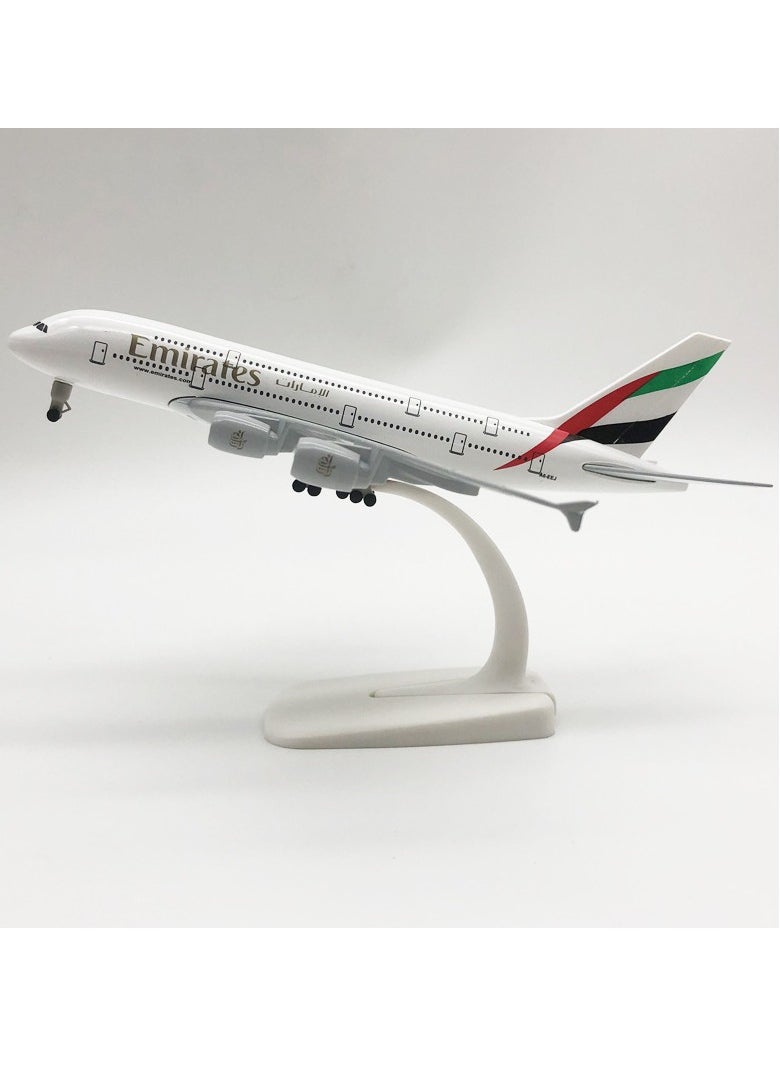 20CM alloy aircraft model Emirates Airbus A380 aircraft model suitable for aircraft enthusiasts as a gift
