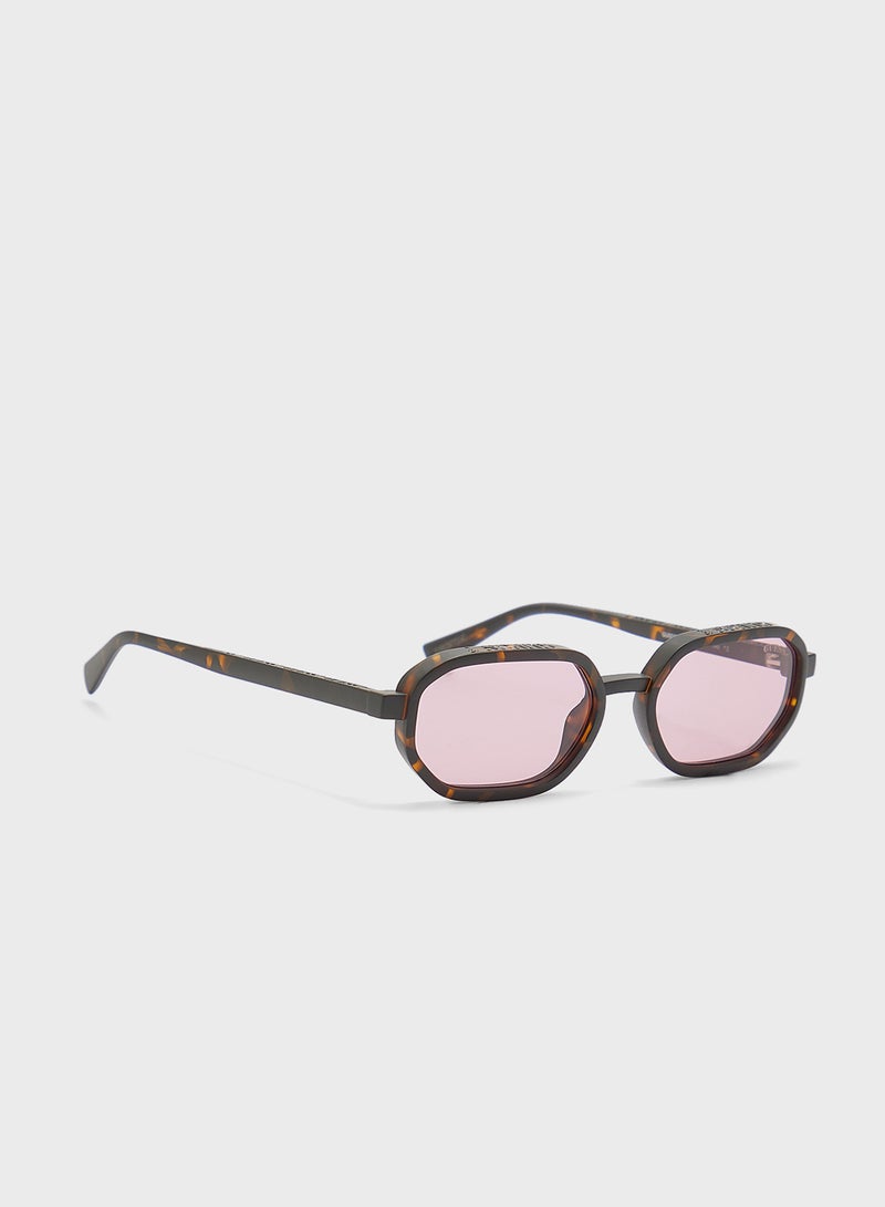 GUESS Gu0023352Y53 Shape Sunglasses  - Image 1