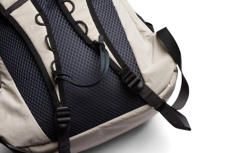 Bellroy Lite Daypack (lightweight performance backpack) - Ash - Image 4