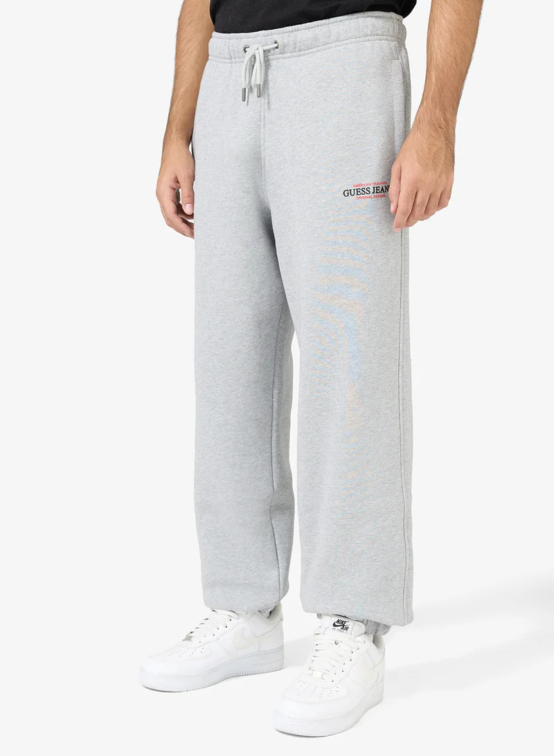 GUESS Regular Fit Jogger