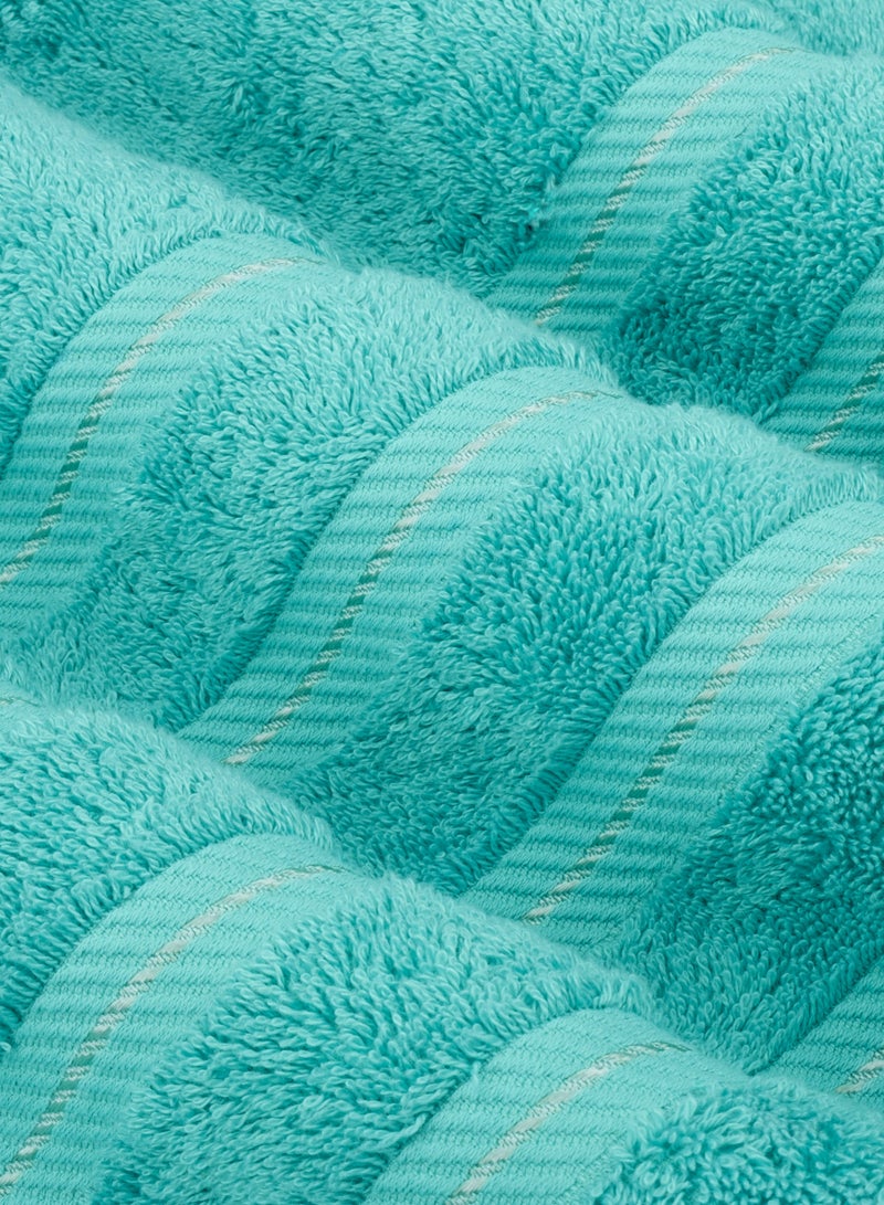 Safi Plus Towel Set 3-Piece Luxury Hotel Quality 600 GSM 100% Genuine Combed Cotton, Super Soft & Absorbent Family Bath Towels -  1 Bath Towel, 1 Hand Towel, 1 Washcloth - Turquoise - Image 4