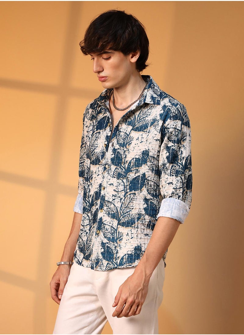 Campus Sutra Campus Sutra Men's Ivory White & Indigo Blue Foliage-Waffle Shirt For Casual Wear | Spread Collar | Long Sleeve | Button Closure | Shirt Crafted With Comfort Fit For Everyday Wear  - Image 3