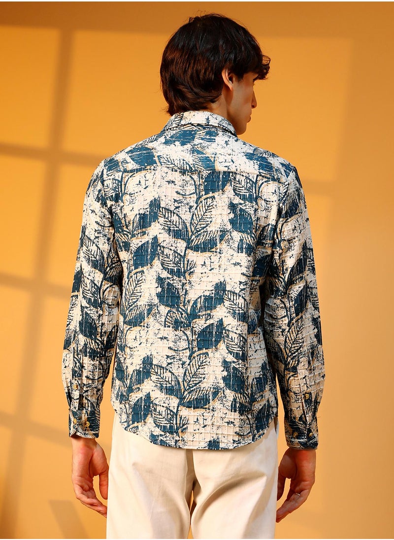 Campus Sutra Campus Sutra Men's Ivory White & Indigo Blue Foliage-Waffle Shirt For Casual Wear | Spread Collar | Long Sleeve | Button Closure | Shirt Crafted With Comfort Fit For Everyday Wear  - Image 5