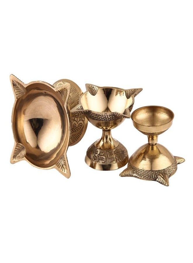 TORPPEZA Brass 4 Face Diya for Mandir Diwali Festival Oil Lamp Charmukhi Design for Daily Puja Temple Lighting Traditional Brass Lamp - Image 3