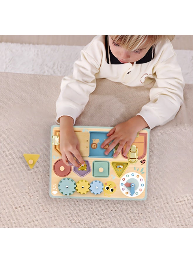 COGNIKIDS لوحة مشغولة للأطفال الصغار – لعبة حسية متعددة الأنشطة من مونتيسوري مع تروس، مصنف أشكال وقفل – لعبة تعليمية لتطوير المهارات الحركية الدقيقة والتنمية المعرفية للأطفال من 1-3 سنوات - Image 2