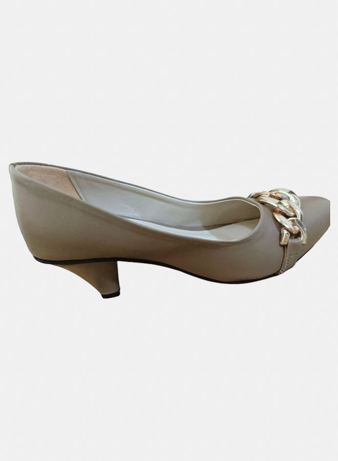 Fashionable Pointed Style - Image 2