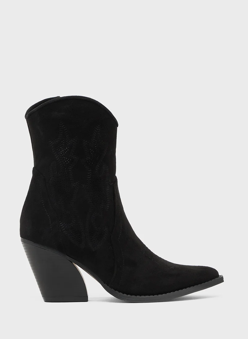 ترافل من نمشي Heeled Ankle Boots