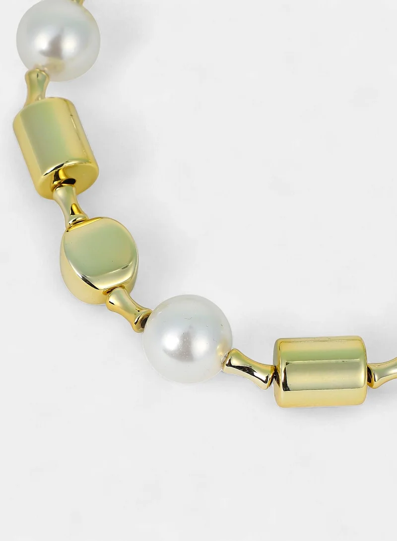 SOHI SOHI Women The Spherical-Block Collar Necklace | California  Colour | One-Size | Metallic Acrylic Material | Lobster Clasp Closure | Necklace For Casual & Evening Wear