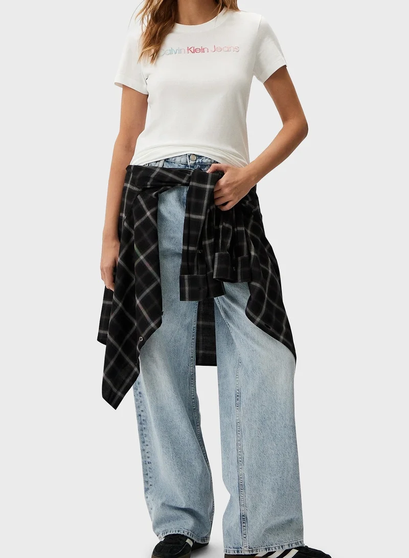 Calvin Klein Jeans Crew Neck Logo T-Shirt