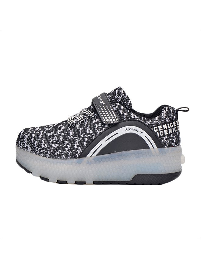 Loquat LED Flashing Wheeled Low Top Sneakers Black/White - Image 1