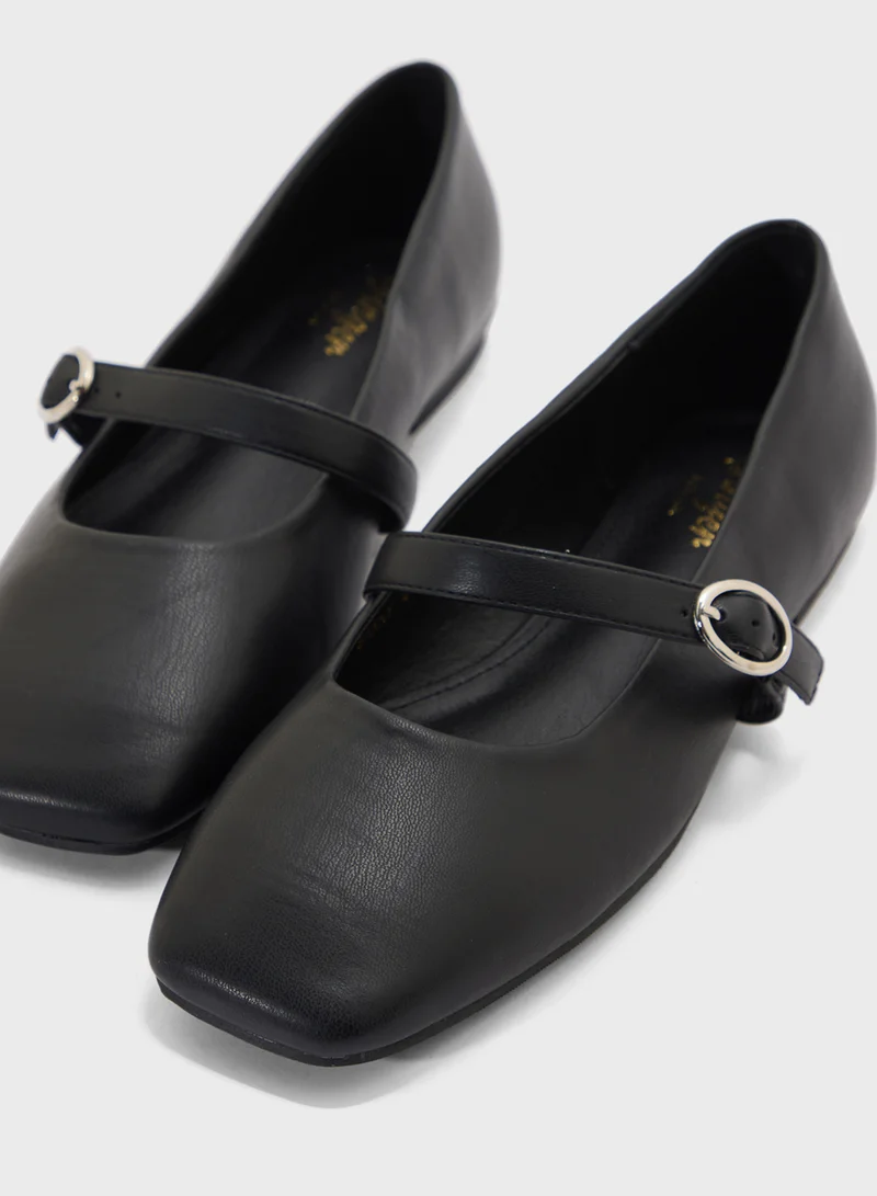 Ginger Square Toe Mary Jane Flat Shoe