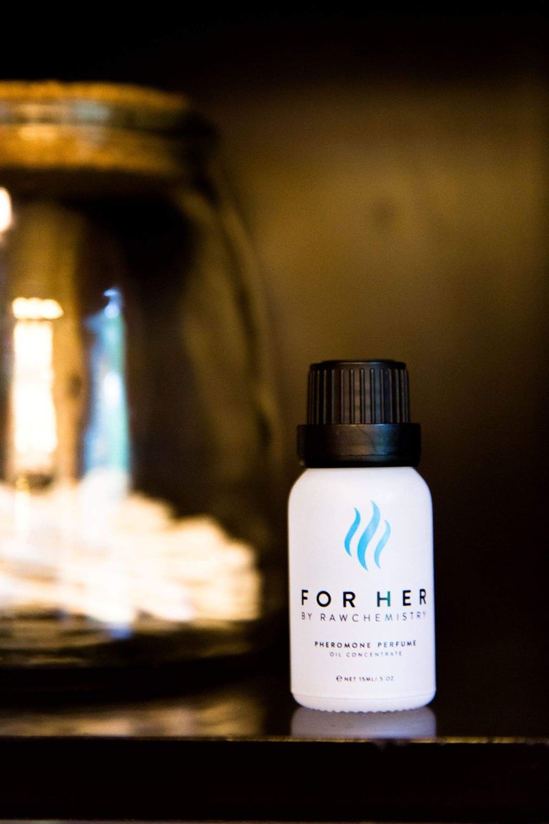 RawChemistry for Her - A Pheromone Infused Perfume Oil - Elegance, Extra Strength (15ml Concentrate) - Image 2