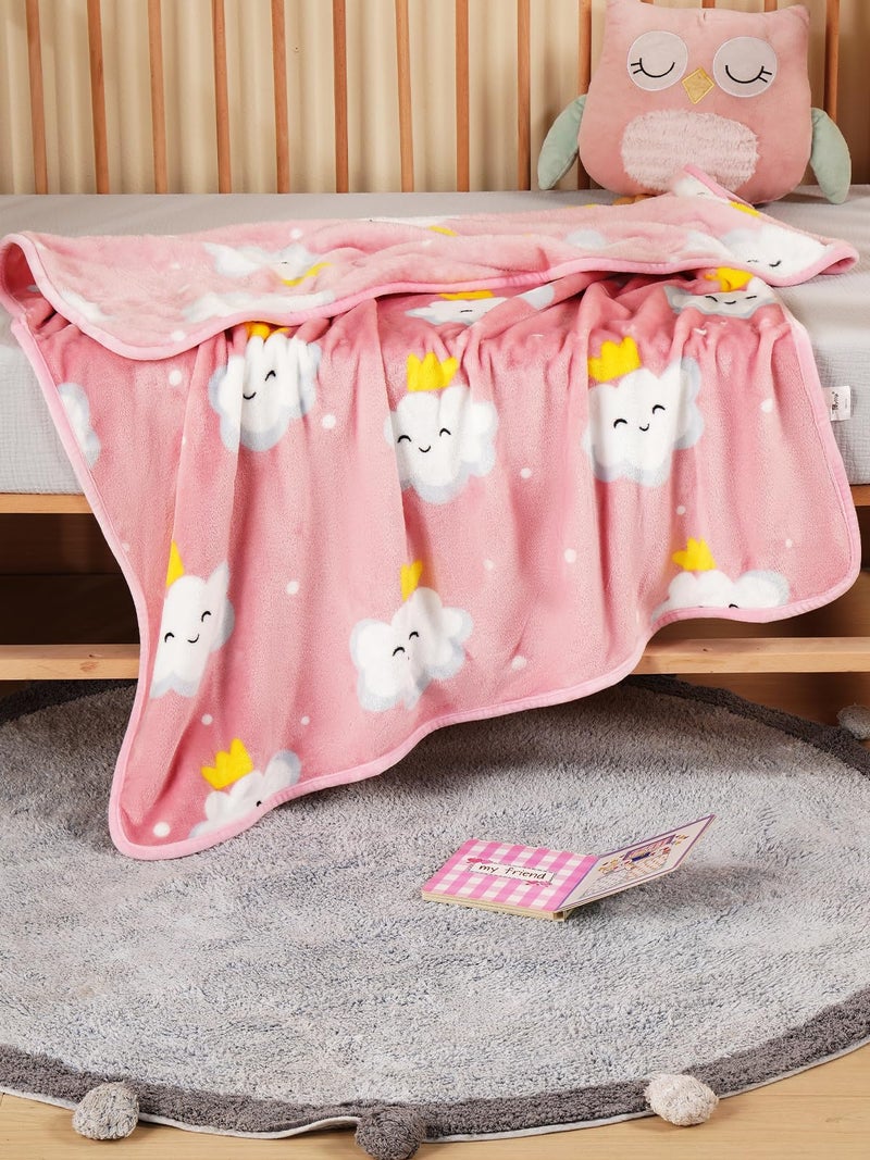 TILLYOU بطانية تيلليو للأطفال من الفلانيل - بطانية دافئة ومريحة للأطفال، بطانية ناعمة وخفيفة الوزن لسرير الأطفال وعربة الأطفال، 40x50 بوصة، سحابة وردية - Image 5