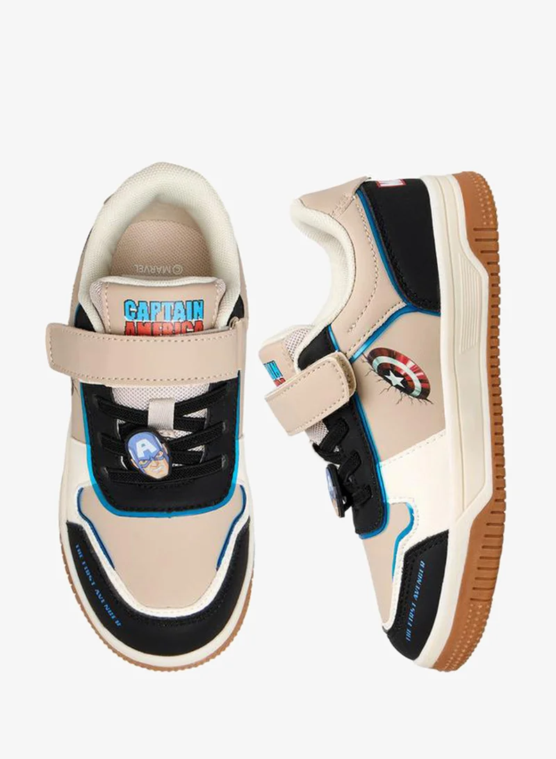 مارفل Boys Captain America Print Sneakers