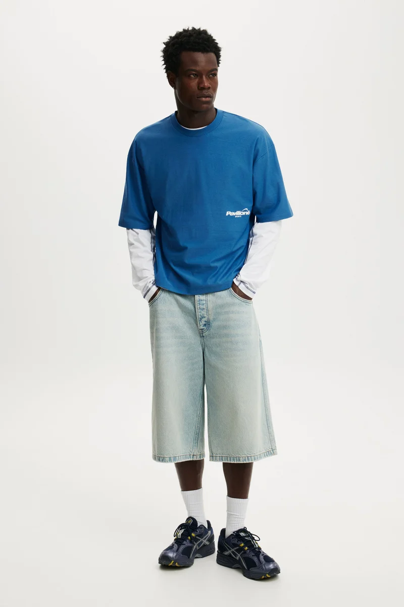 كوتون اون Cropped Fit Graphic T-Shirt