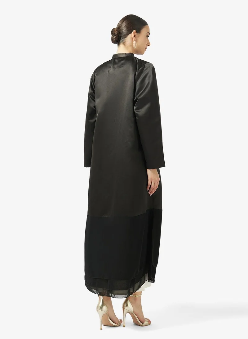 Hayas Closet  Sleek Modern Metallic Finish Open Front Abaya for Women | Best Price UAE