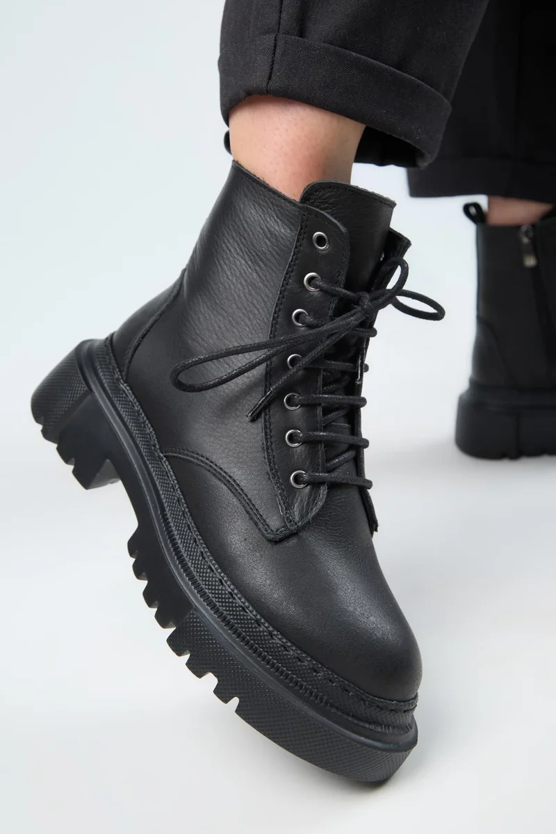 Manijero Manijero (Dilzar) Women's Genuine Leather Lace-up Black Boots with Inner Zipper