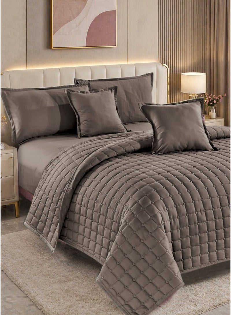 مون مفرش سرير نفرين صيفي مضغوط | 6 قطع | لحاف مبطن فاخر 230×250 سم | شرشف مغاط 200×200+35 سم - Image 1