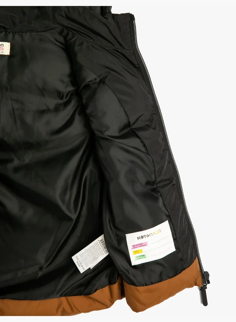 كوتون Puffer Vest with Hoodie Color Block Zipper and Pocket Detail
