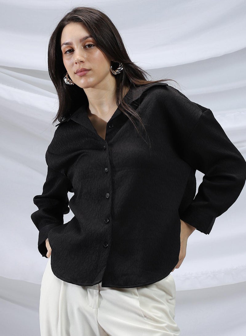 Women's Onyx Black Abstract-Tactile Relaxed Shirt - Image 2