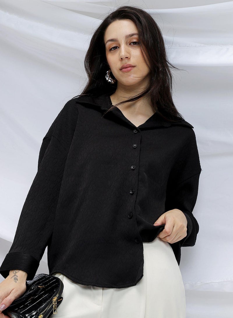 Women's Onyx Black Abstract-Tactile Relaxed Shirt - Image 1