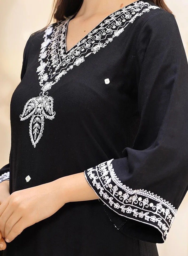 ISHIN  Women Black Rayon Kurta Sets 3pcs sets for Women | Best Price UAE