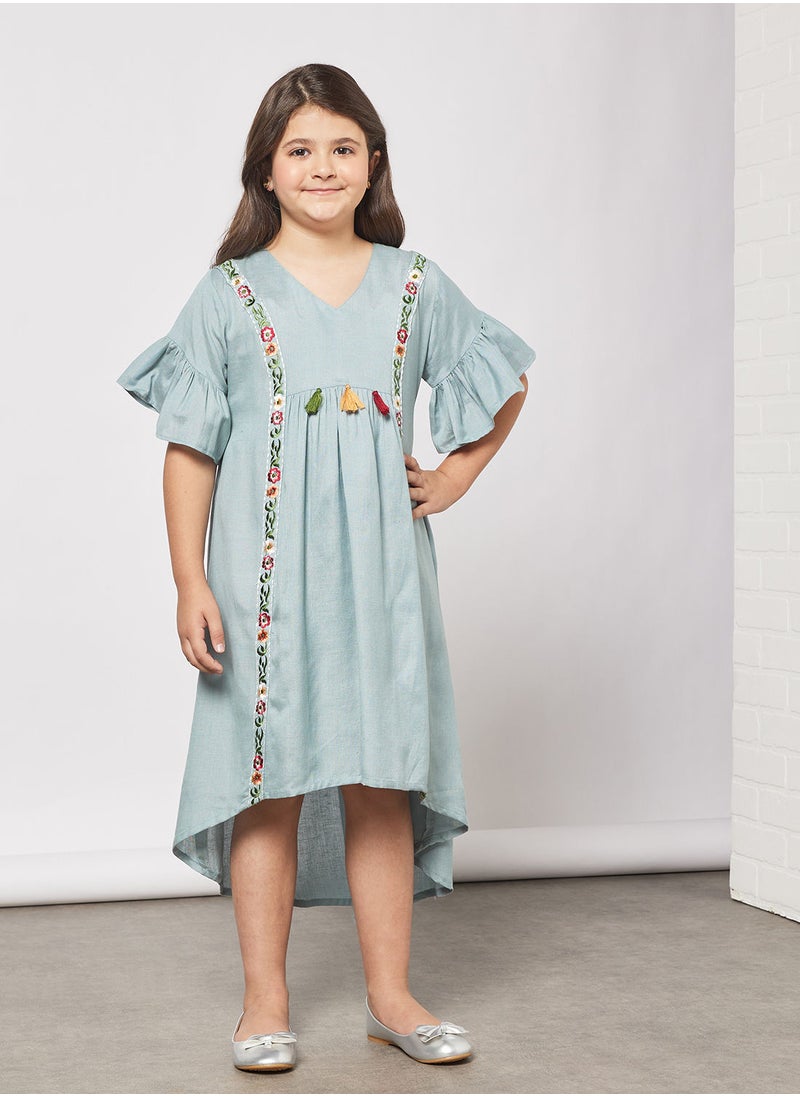 Kids Embroidered Detail Jalabiya - pzsku/ZC7CCF4404341A9D6A266Z/45/_/1653913707/86d47933-51be-448b-9c38-8fa5ce93e511