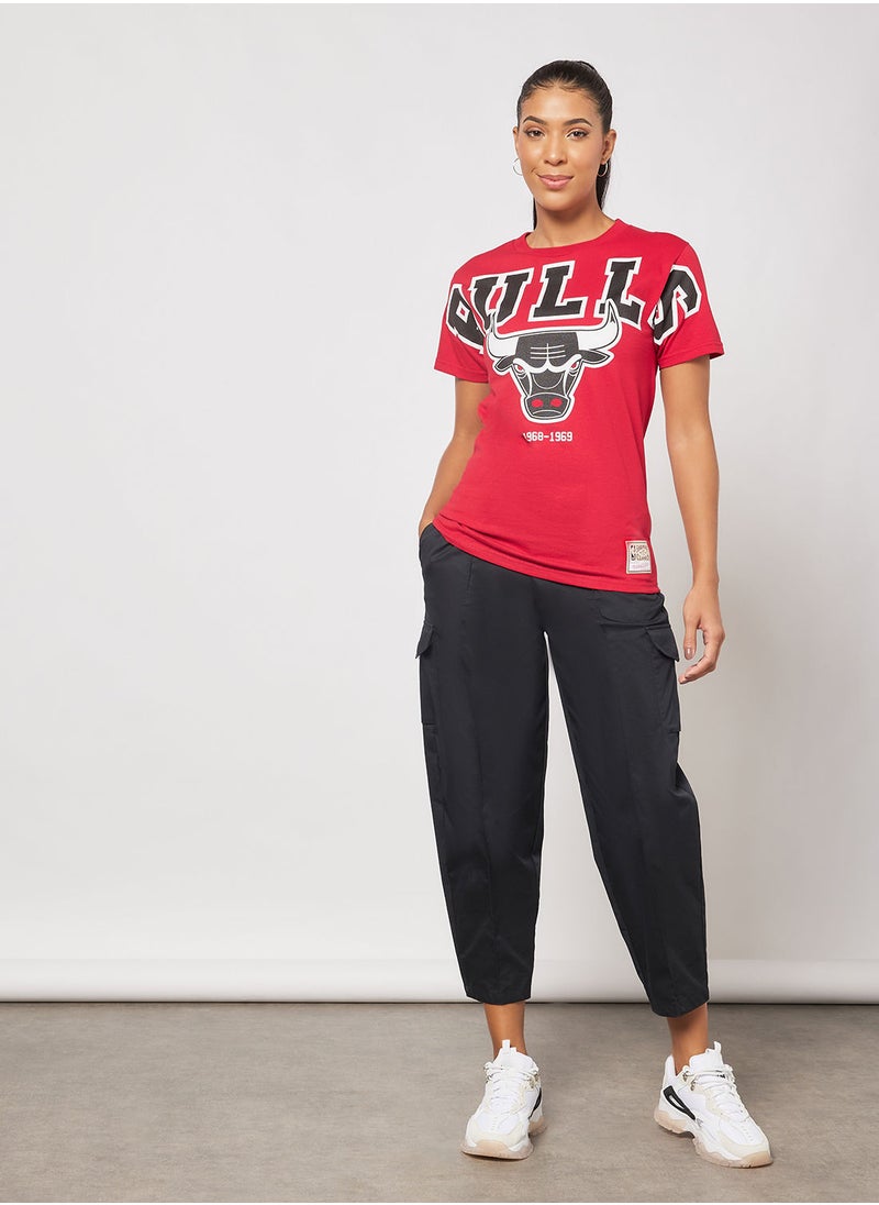 Mitchell & Ness - NBA Chicago Bulls Logo T-Shirt - Image 1