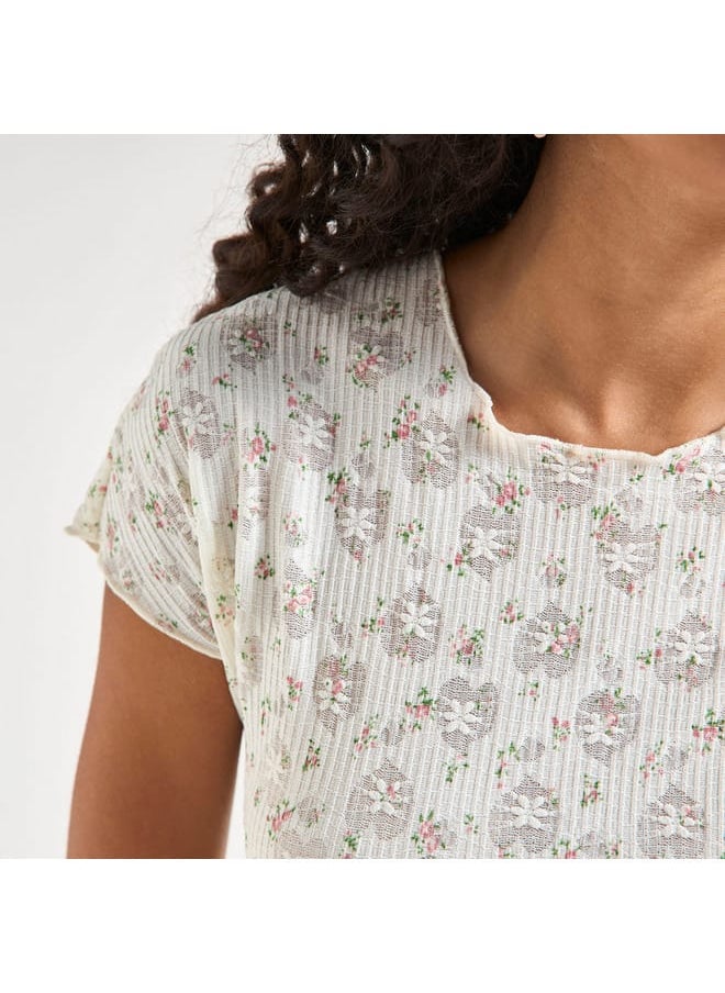 FAV All-Over Floral Detail Crew Neck T-shirt with Short Sleeves  - Image 4