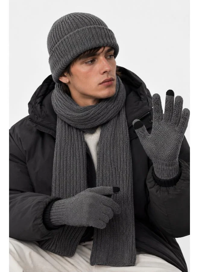 Robert Wood Set Of Beanie, Scarf &  Touch Screen Gloves