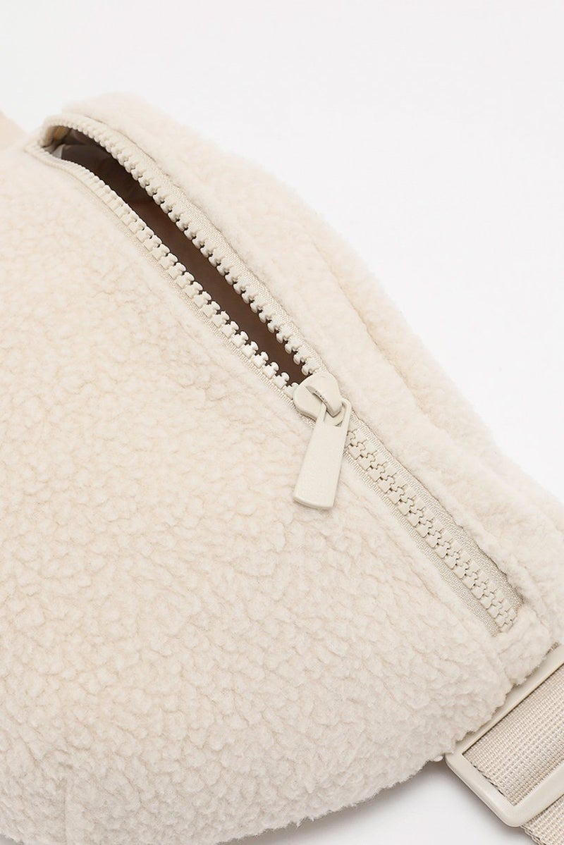 Tchibo حقيبة خصر نسائية 17 سم ارتفاع x 22 سم عرض x 7 سم عمق، أبيض فاتح - Image 4