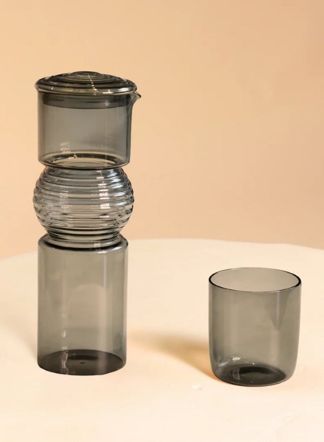 Muun Home Borosilicate Glass Carafe & Water Jug | Modern Glass Pitcher for Hot & Cold Water, Juice & Iced Tea | Premium Beverage Server for Dining Table, Bedside & Gifting | Grey - Image 4