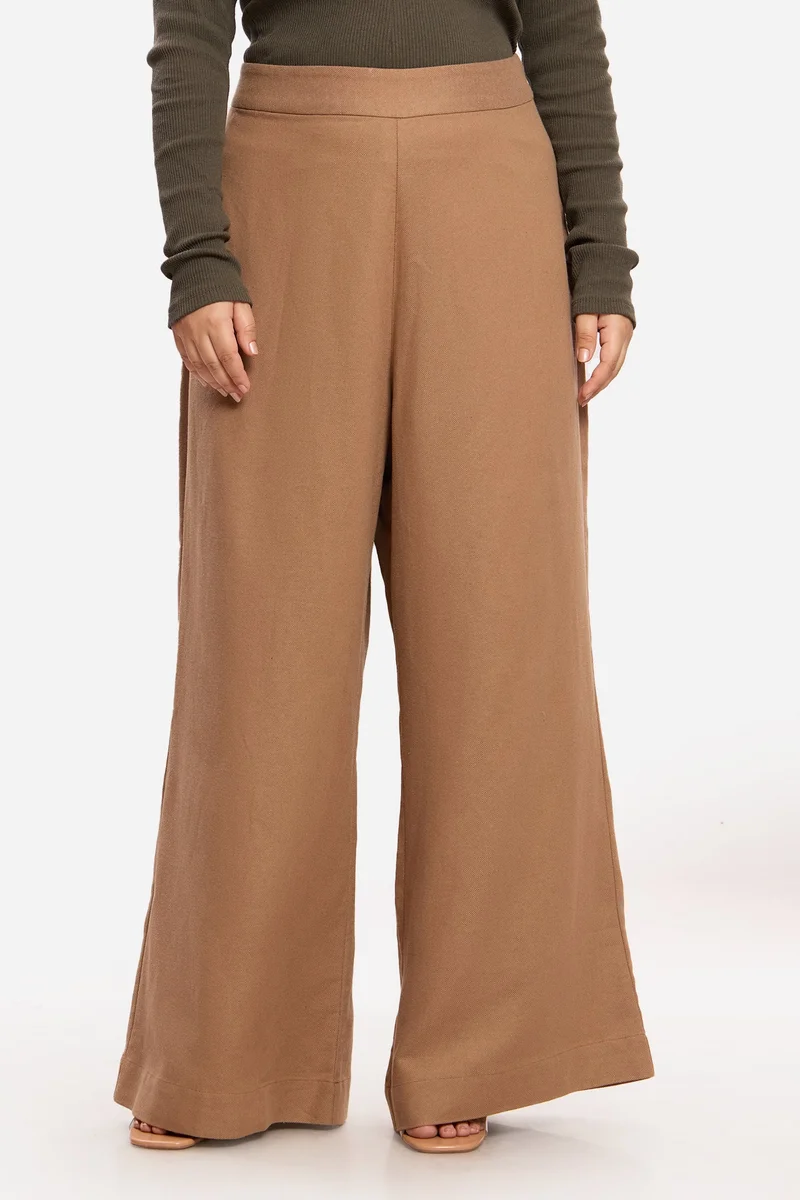Virgio Solid Cotton Wide Leg Plus Size Trousers for Women