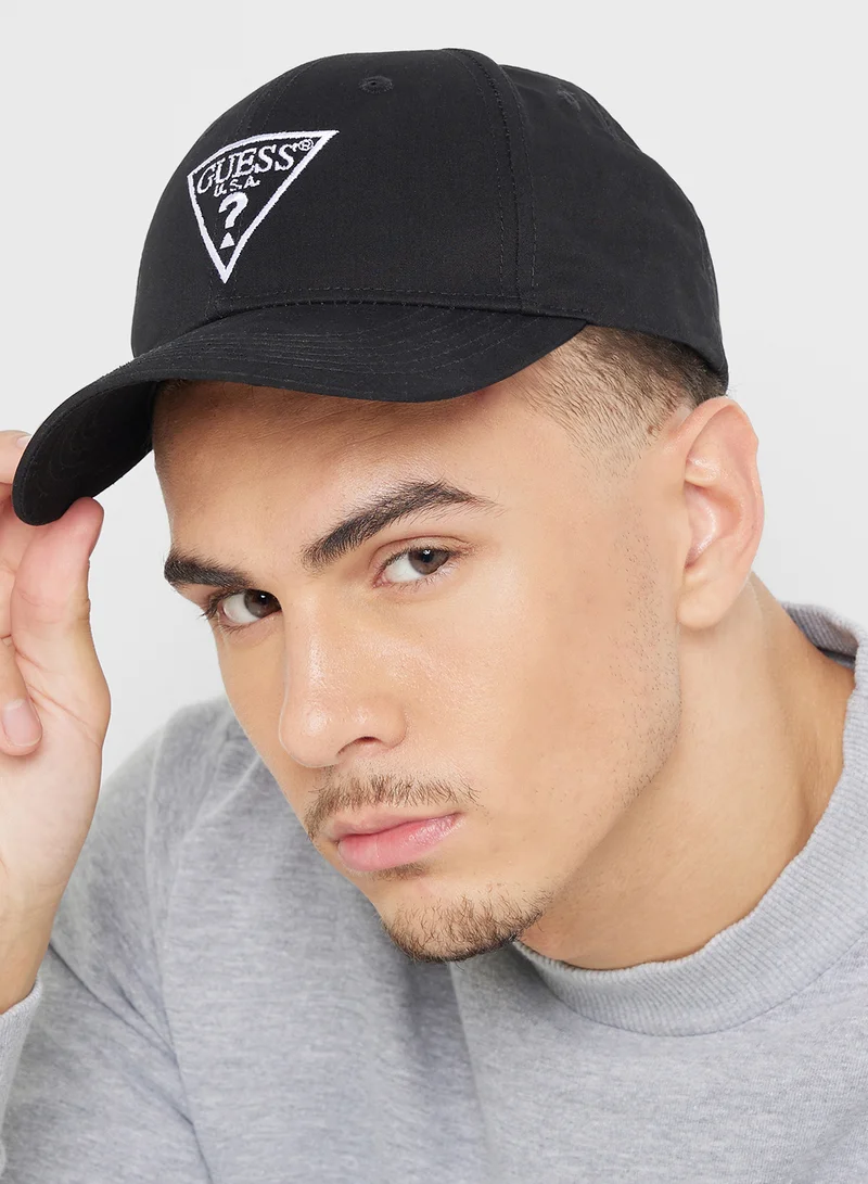 جس Logo Detail Curved Peak Cap