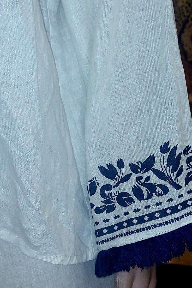 Women white & navy linen set suit pants & blouse - Image 2