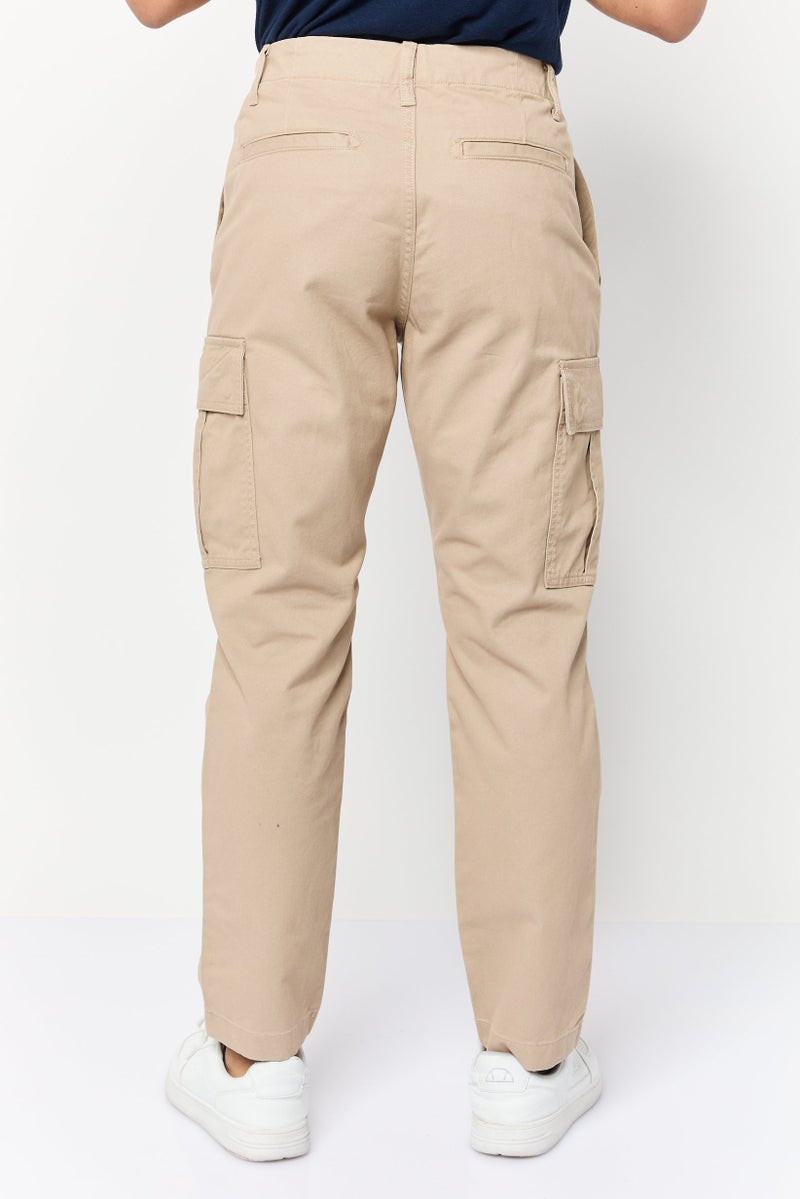 Celio سروال كارجو عادي للرجال، بيج - Image 4