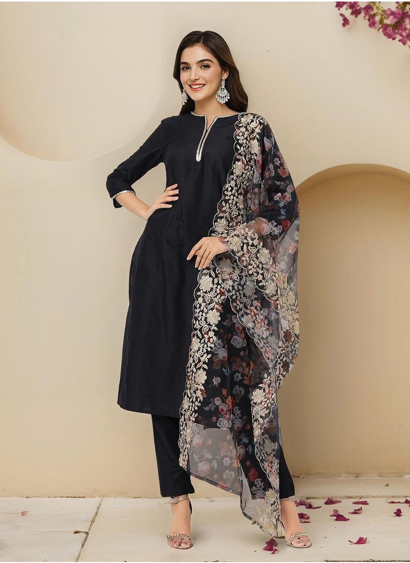 ISHIN Women's Black Polyester Blend Embellished Tunic Full Length Casual Straight Fit Kurta Set  - Image 2