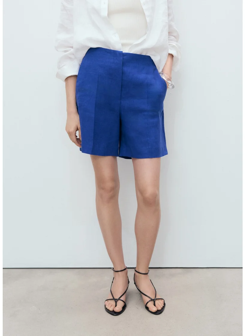 مانجو Straight Mid-Rise  Shorts