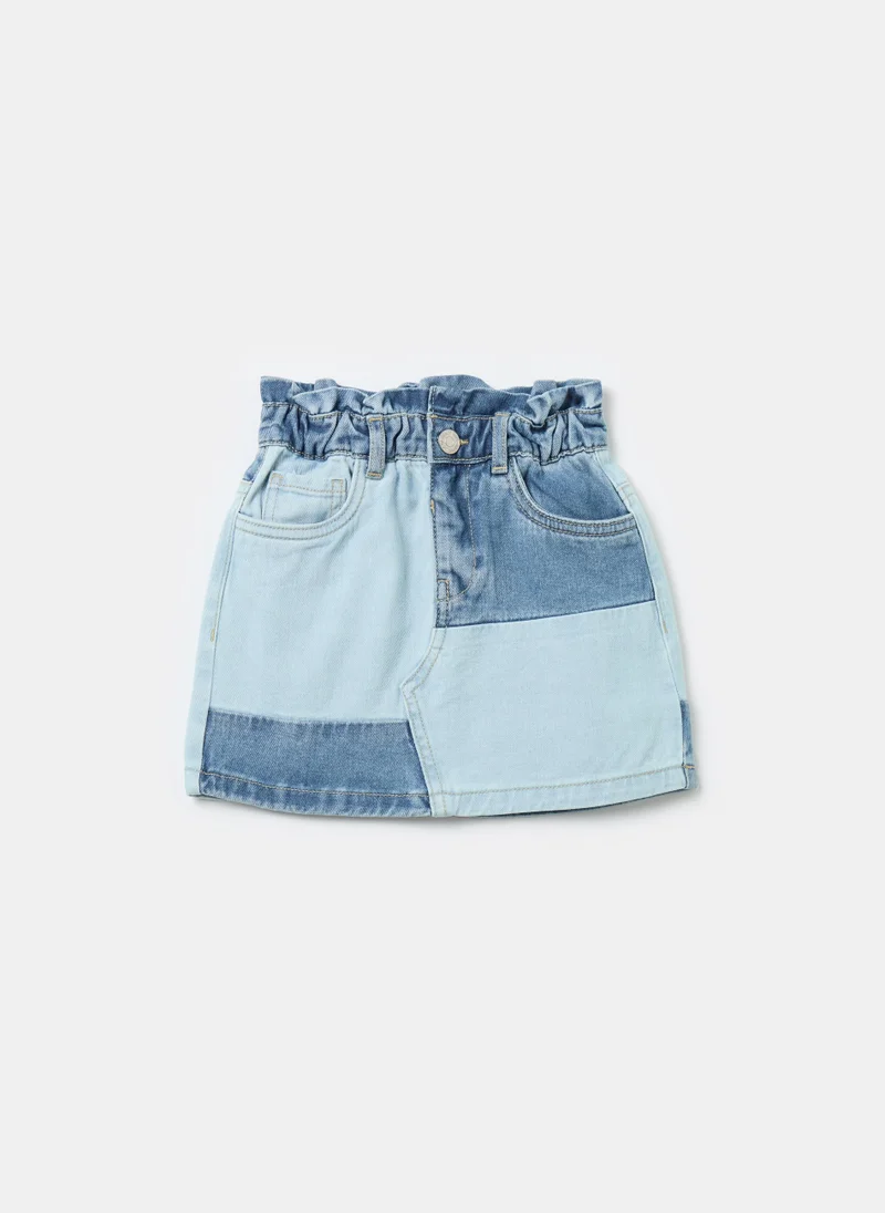 او في اس Short paper-bag shirt in patchwork denim