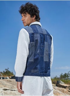 Campus Sutra Men's Navy Blue & Chalk White Fleece Block Denim Jacket  - Image 5