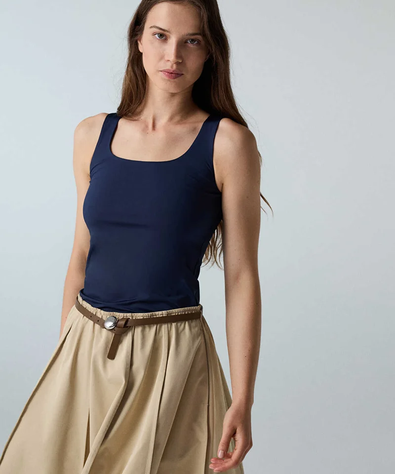 ايبيكيول Basic Tank Top