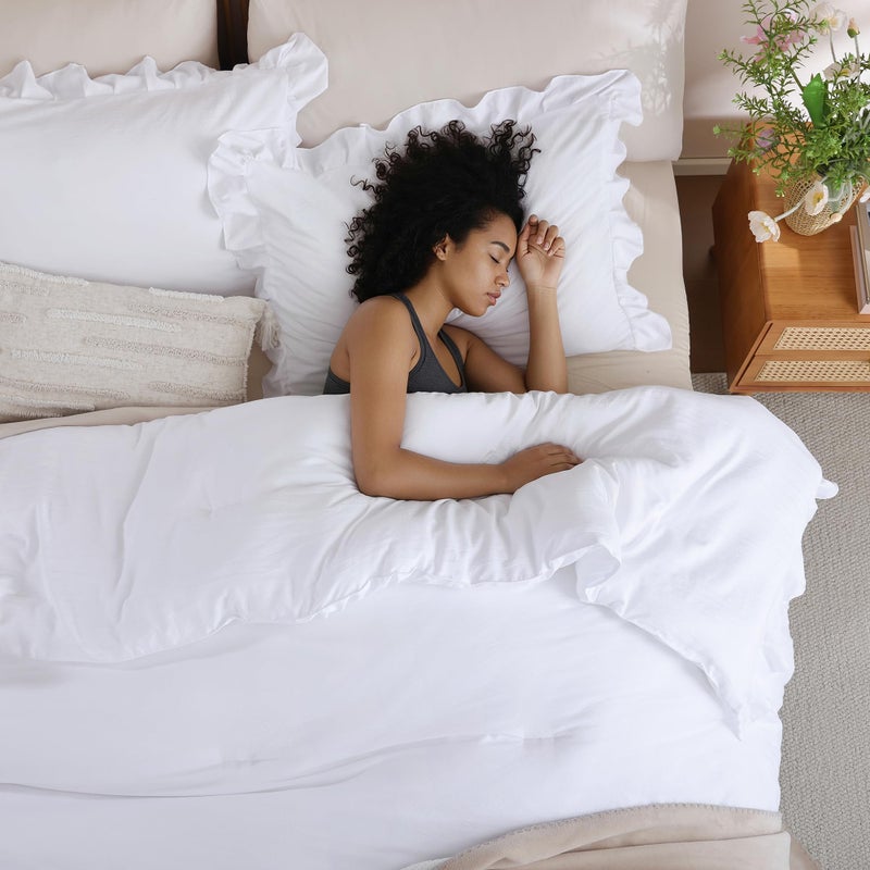 JANZAA Queen Comforter Set White Comforter 3PCS (1 Ruffle Comforter and 2 Pillowcases) Vintage Farmhouse Shabby Chic Bedding Soft Fluffy Bed Set Queen All Season - Image 2