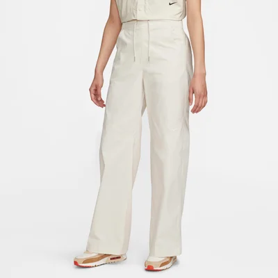 Nike Women's Sportswear Essentials High-Rise Trousers