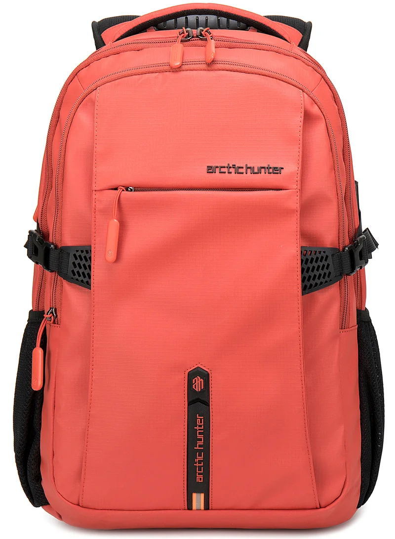 ARCTIC HUNTER Travel Daypack Water Repellant Scratch Resistant 30L Backpack with Built In USB/Headphone Port for Men and Women B00388 Orange