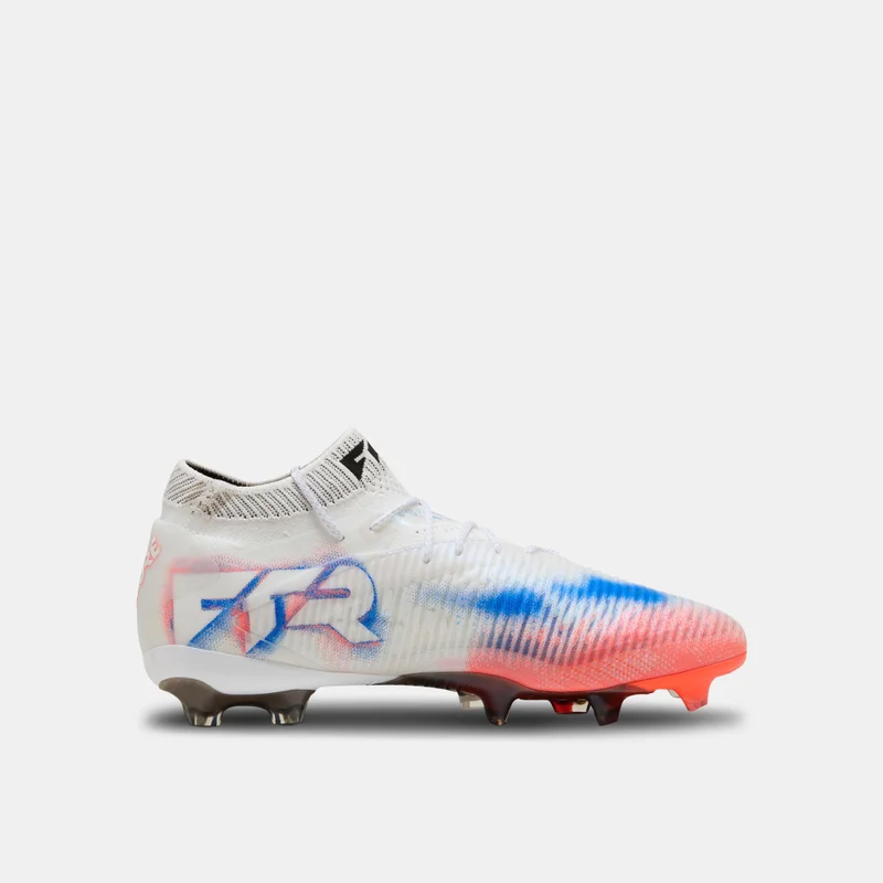 PUMA Kids' FUTURE 8 ULTIMATE Firm Ground Football Shoes