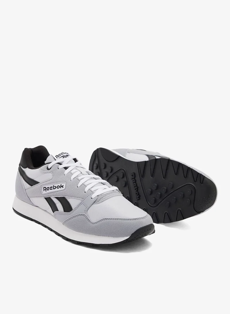 ريبوك حذاء الترا فلاش