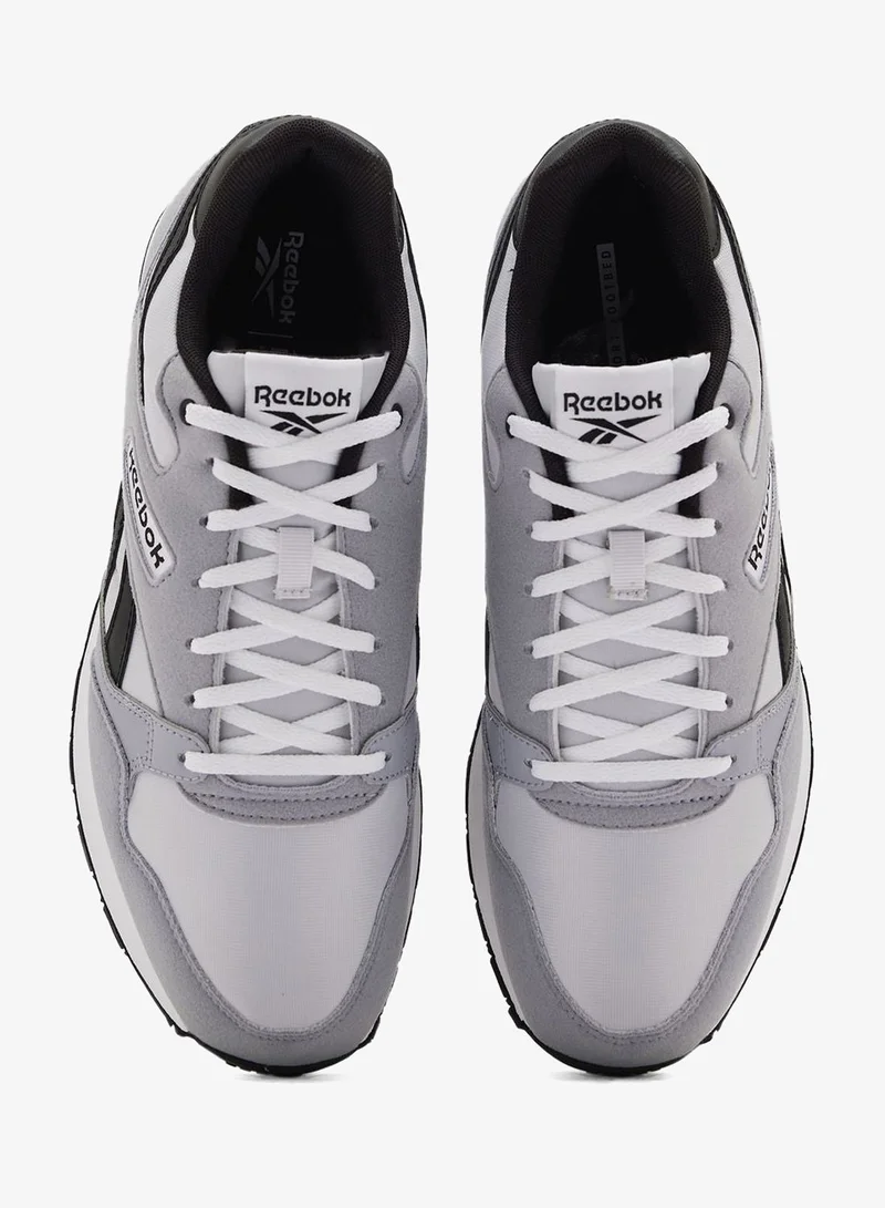 ريبوك حذاء الترا فلاش